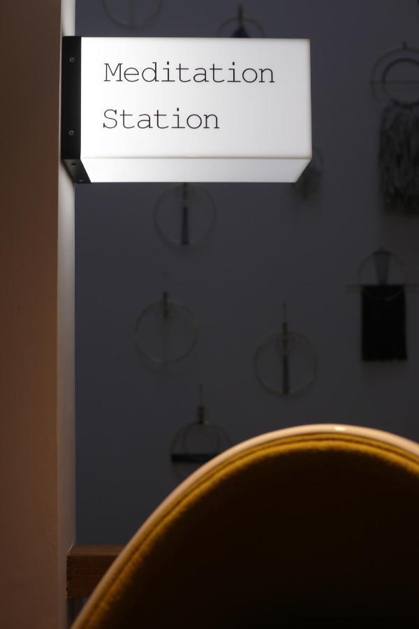 Отель Inhabit Southwick Street, A Member Of Design 4*